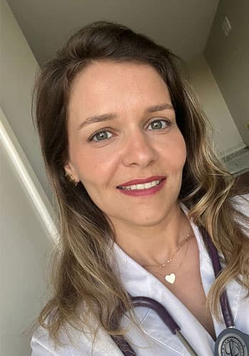 Dra. Louanne Tajra